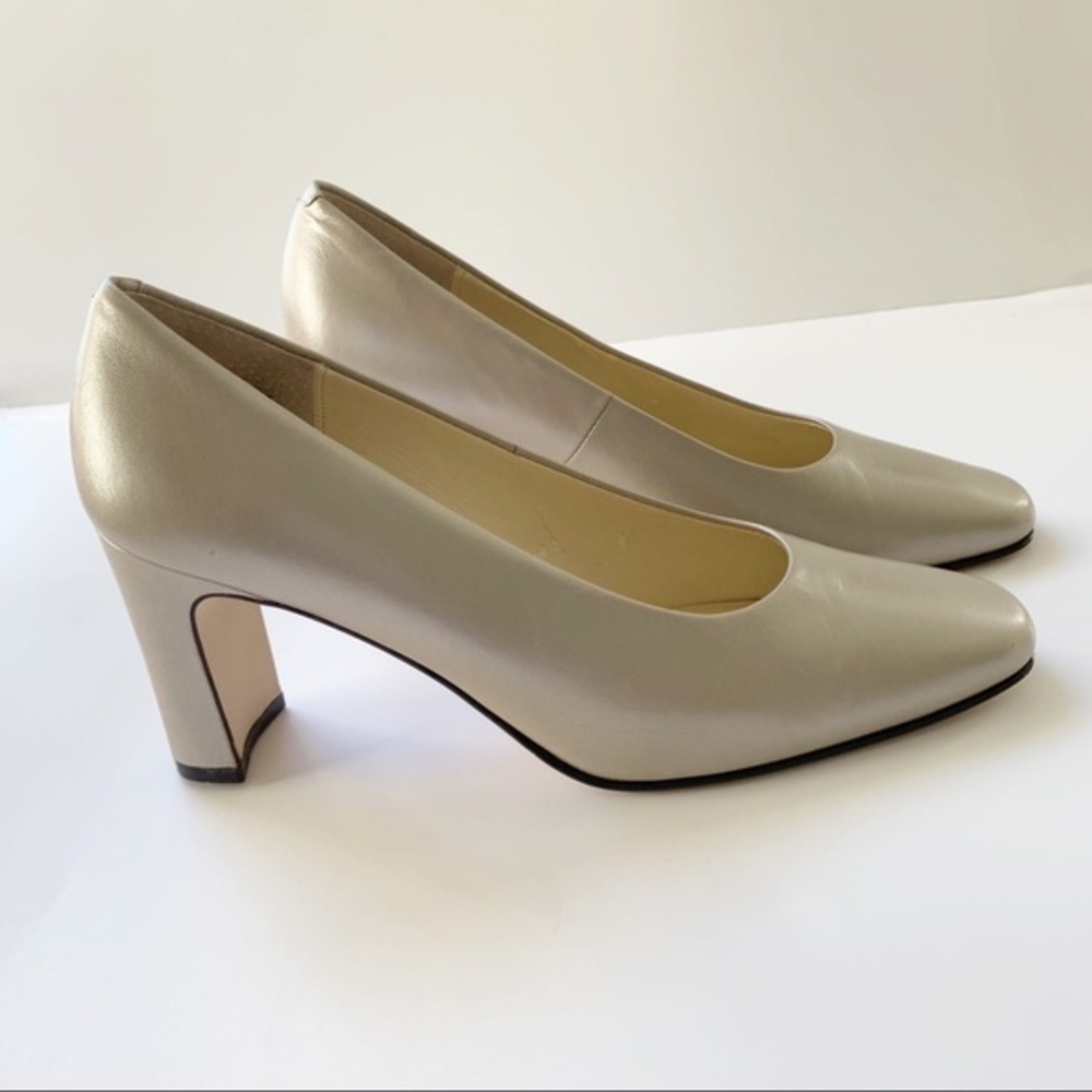 SRO Leather Upper Pumps